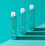 Imagen de Fijador Luminoso Moroccanoil Medio 330 ml